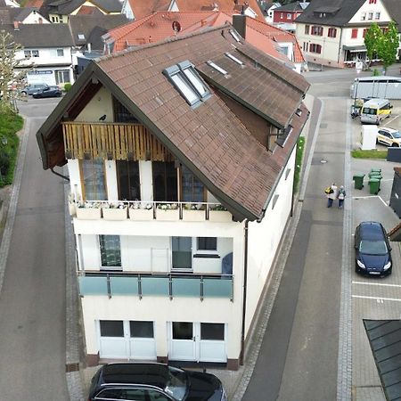 Hotel am Hindenburgplatz Appenweier Buitenkant foto