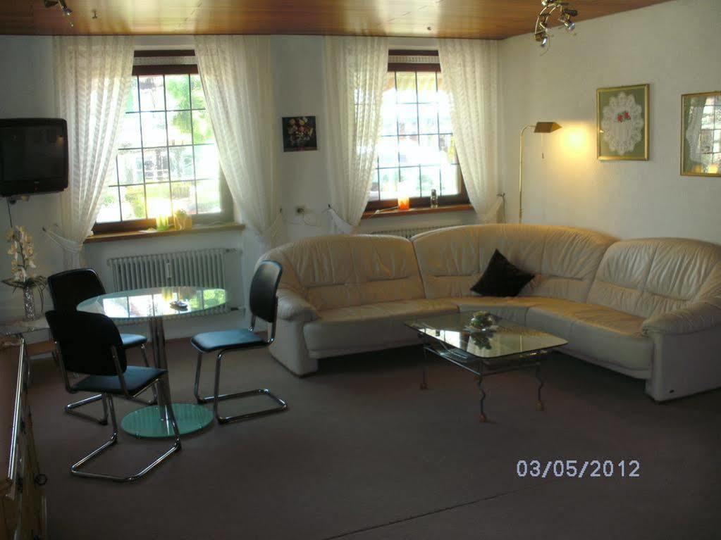 Hotel am Hindenburgplatz Appenweier Buitenkant foto