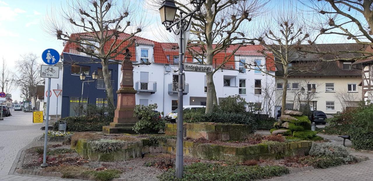 Hotel am Hindenburgplatz Appenweier Buitenkant foto